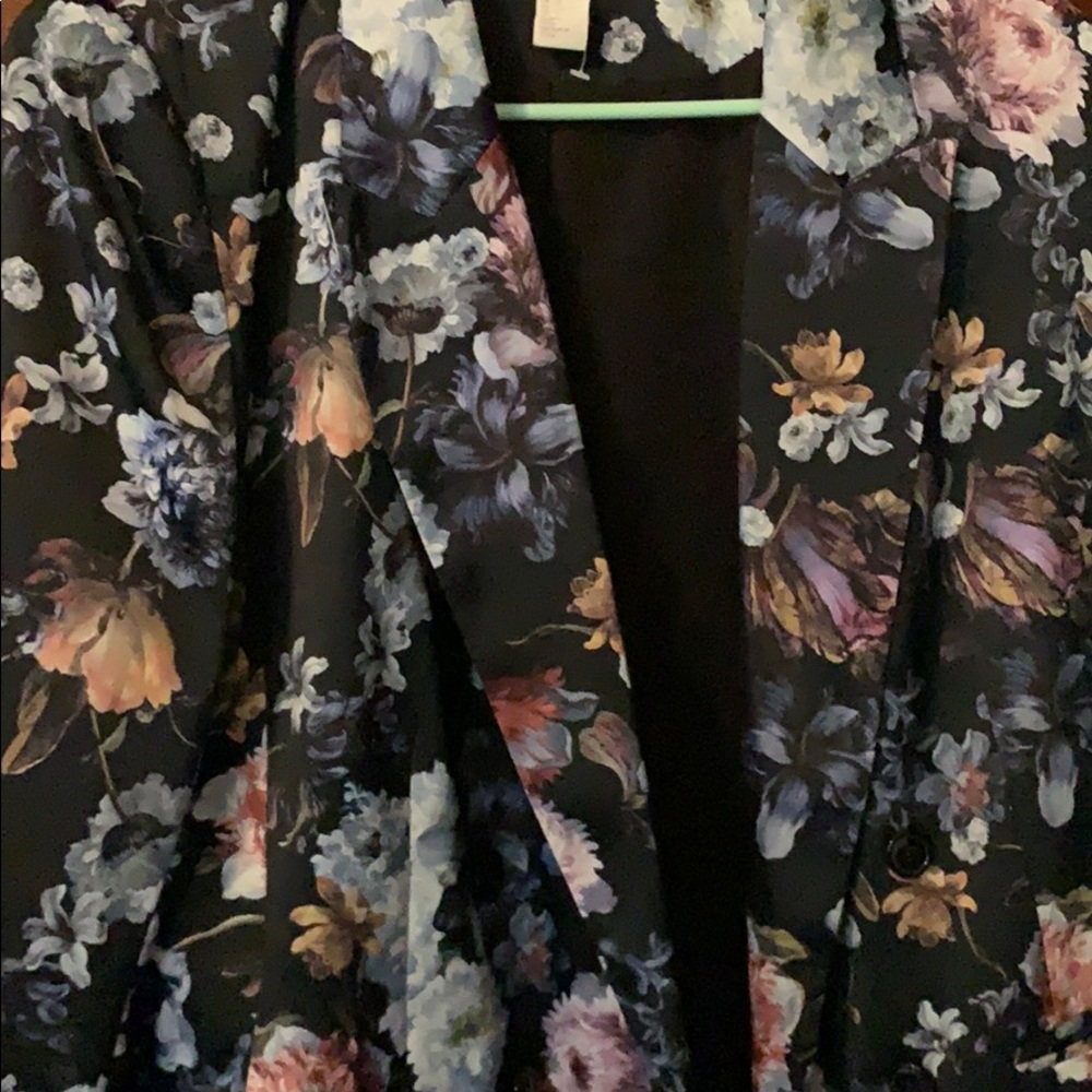 Floral fashion blazer